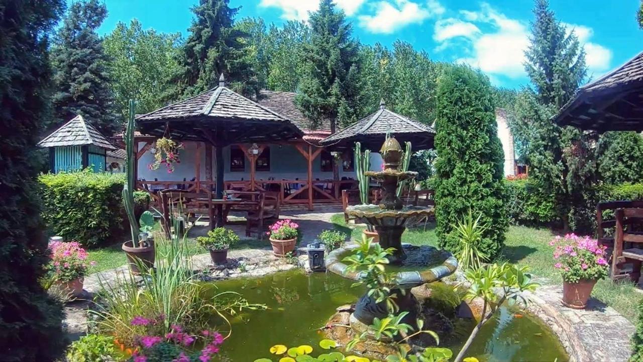 Jelen Salas Палич Экстерьер фото